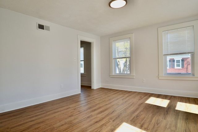 63-65 Cherry St 2R, Ashland, MA 01721