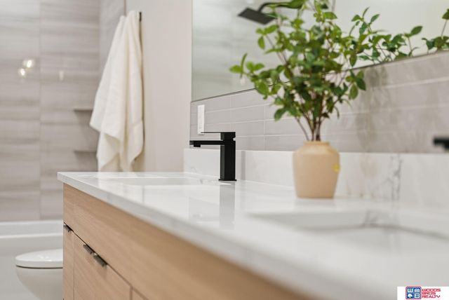 3507 Kilkee Road, Lincoln, NE 68520