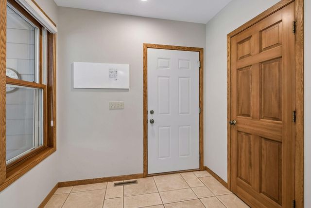 2600 W 102nd Street, Bloomington, MN 55431