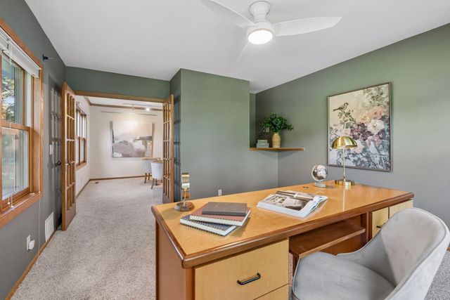 2600 W 102nd Street, Bloomington, MN 55431