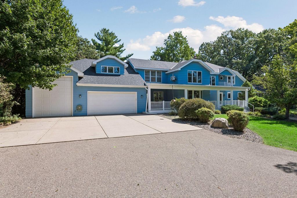 2600 W 102nd Street, Bloomington, MN 55431 — photo 3