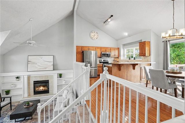 18800 W 164th Street, Olathe, KS 66062