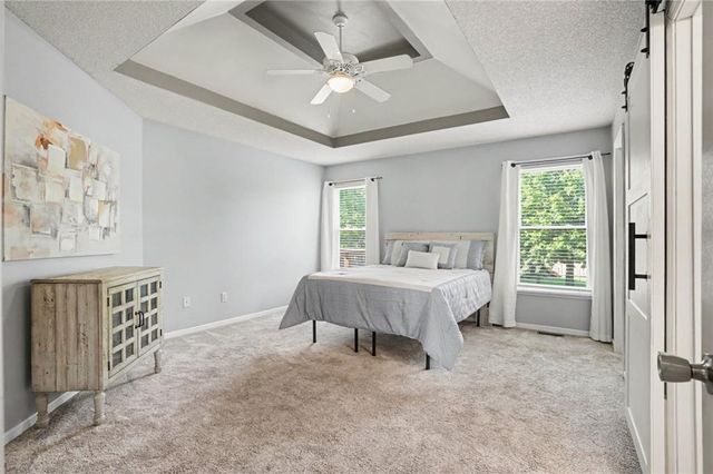 18800 W 164th Street, Olathe, KS 66062