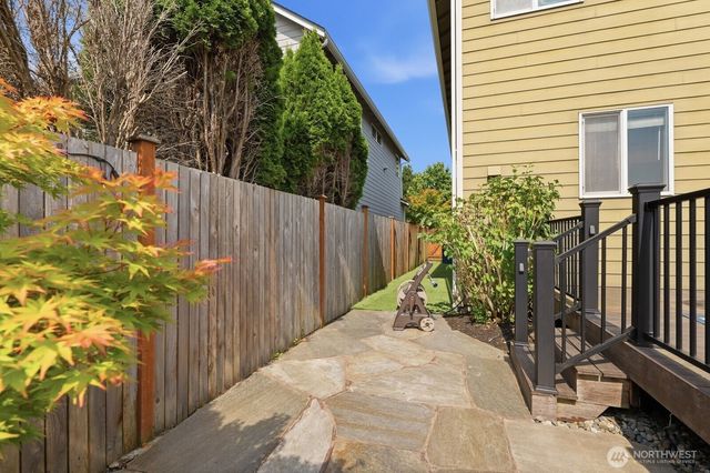 23929 22nd Avenue W, Bothell, WA 98021
