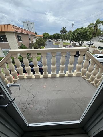 1950 N Andrews Avenue 205D, Wilton Manors, FL 33311