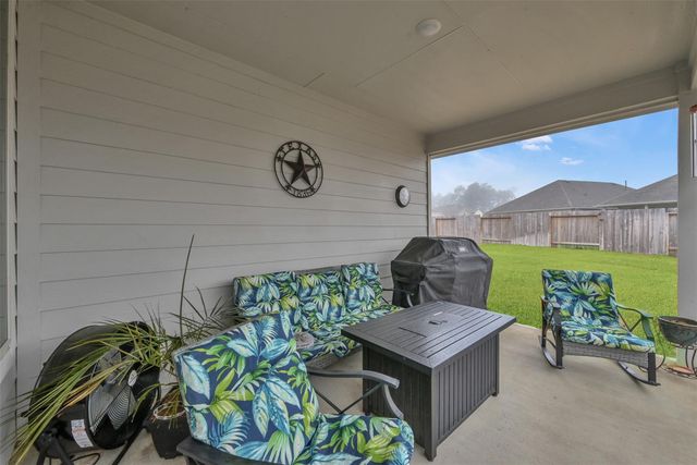 942 Youth Water Road, Montgomery, TX 77316