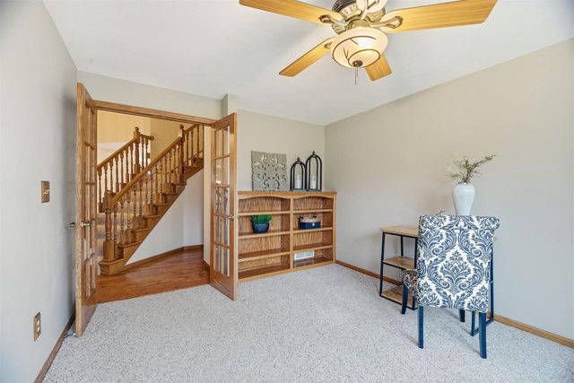 W10058 WOODHAVEN LANE, Hortonville, WI 54944