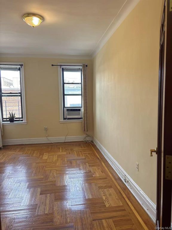 37-16 83 Street 3F, Flushing, NY 11372 — photo 2