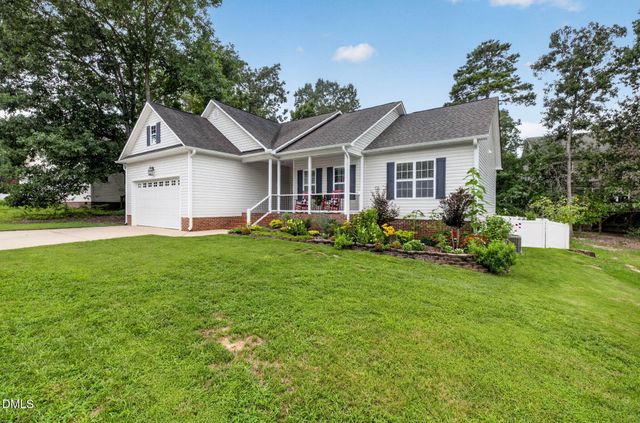 33 Greenfield Lane, Clayton, NC 27527