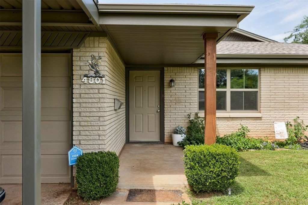 4801 Del Crest Drive, Del City, OK 73115