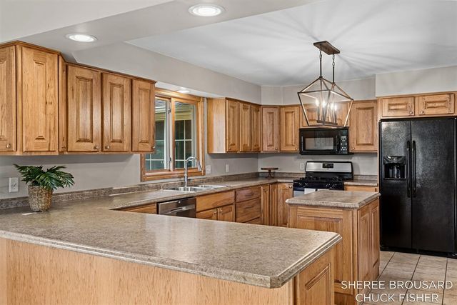 2495 Holtman Drive, Grand Rapids, MI 49525