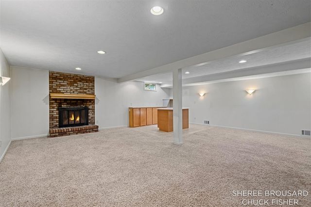 2495 Holtman Drive, Grand Rapids, MI 49525