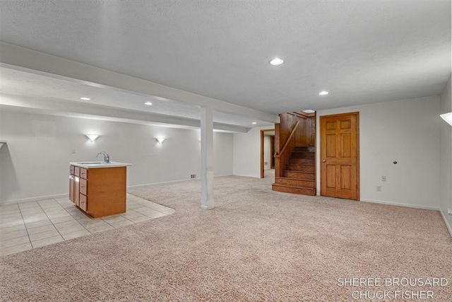 2495 Holtman Drive, Grand Rapids, MI 49525