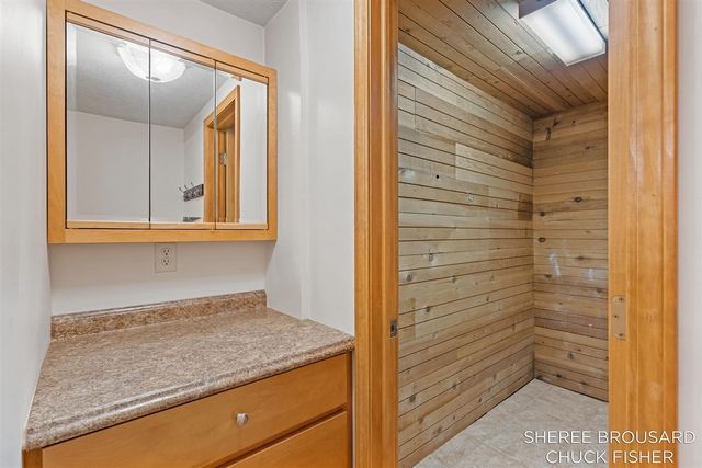 2495 Holtman Drive, Grand Rapids, MI 49525