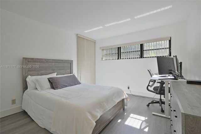 7531 NW 79th Ave 205, Tamarac, FL 33321