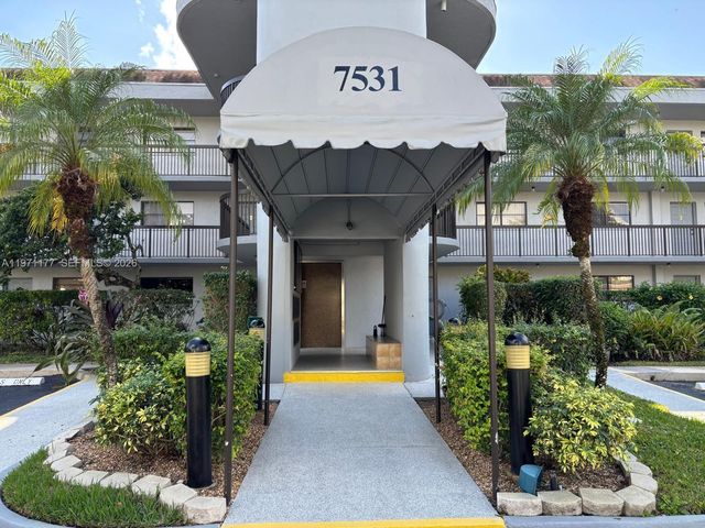 7531 NW 79th Ave 205, Tamarac, FL 33321