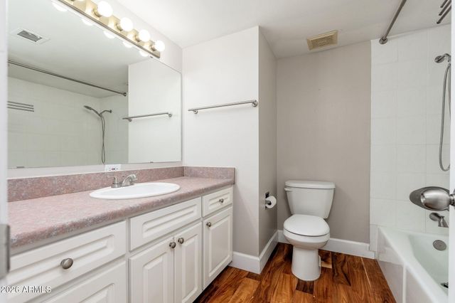 4848 N WOODMERE FAIRWAY -- 5, Scottsdale, AZ 85251