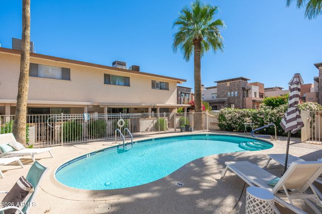 4848 N WOODMERE FAIRWAY -- 5, Scottsdale, AZ 85251