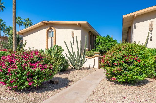 4848 N WOODMERE FAIRWAY -- 5, Scottsdale, AZ 85251