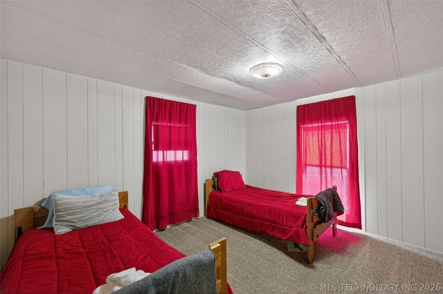 9207 N 447 Road, Spavinaw, OK 74366