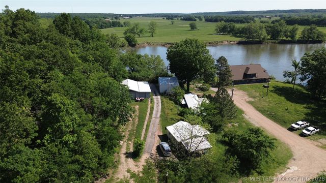 9207 N 447 Road, Spavinaw, OK 74366