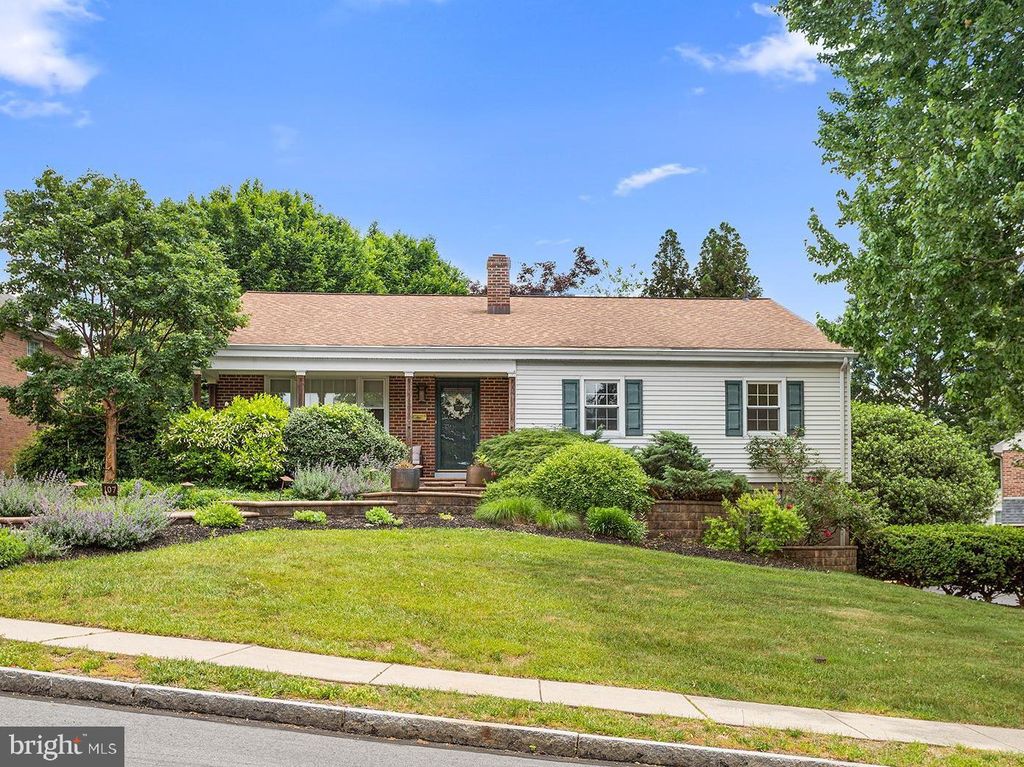 107 SNYDER LN, Springfield, PA 19064
