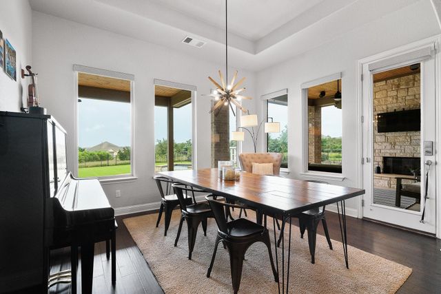 273 Ranch Ridge DR, Dripping Springs, TX 78620