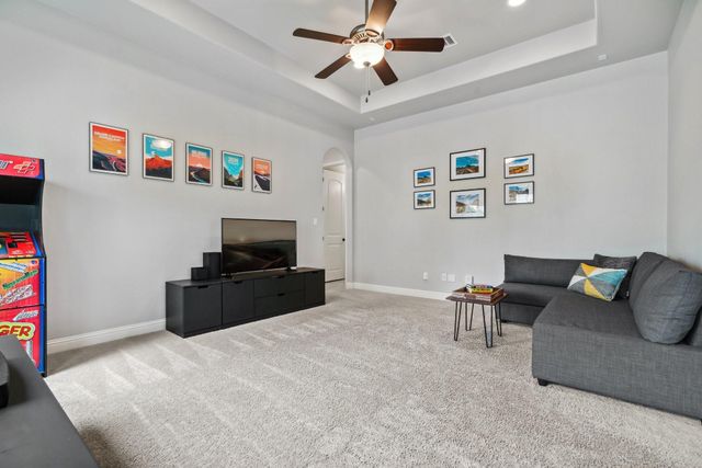 273 Ranch Ridge DR, Dripping Springs, TX 78620