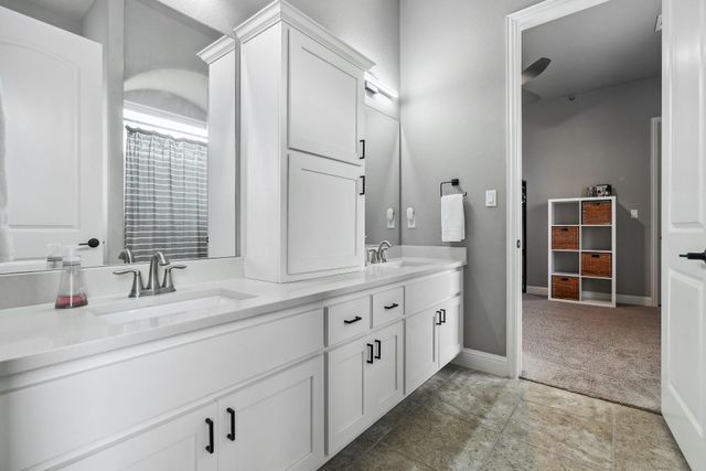 273 Ranch Ridge DR, Dripping Springs, TX 78620