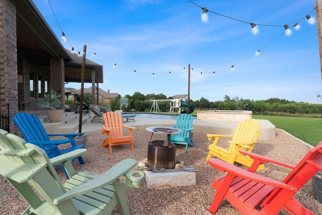 273 Ranch Ridge DR, Dripping Springs, TX 78620