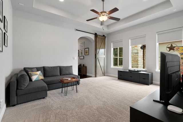 273 Ranch Ridge DR, Dripping Springs, TX 78620
