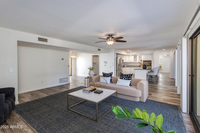 3122 E ROSE Lane, Phoenix, AZ 85016