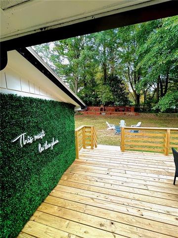 695 Kennesaw SE Drive, Smyrna, GA 30080