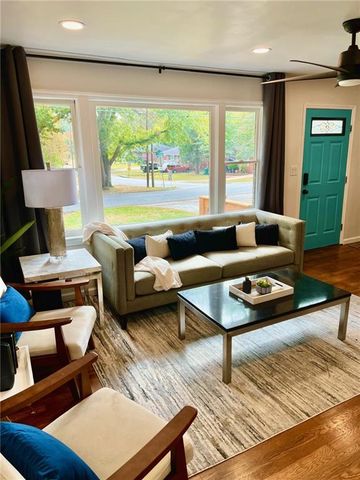 695 Kennesaw SE Drive, Smyrna, GA 30080