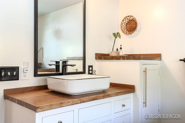 16300 Mcclure Avenue NE, Sand Lake, MI 49343