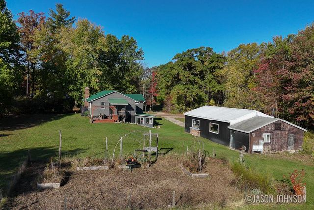 16300 Mcclure Avenue NE, Sand Lake, MI 49343