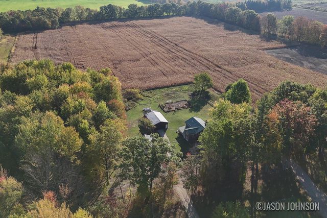 16300 Mcclure Avenue NE, Sand Lake, MI 49343