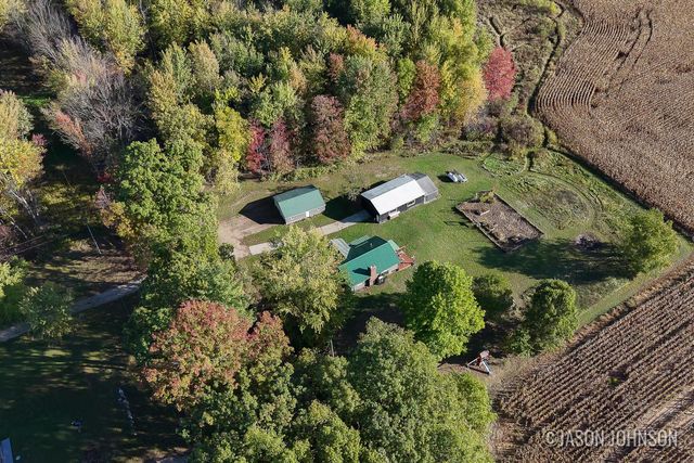 16300 Mcclure Avenue NE, Sand Lake, MI 49343