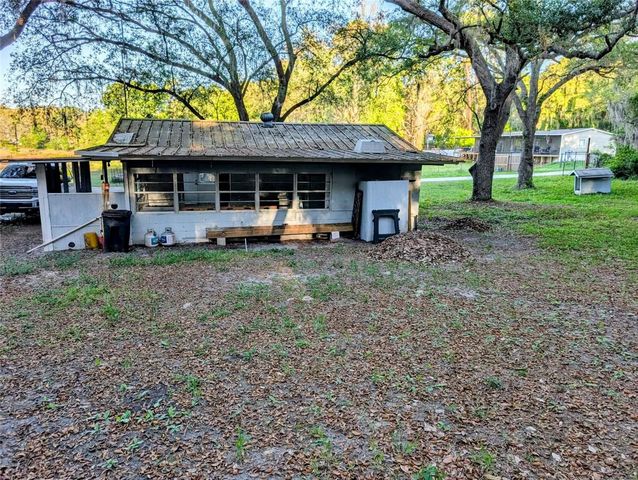 17247 SE 284TH TERRACE, Umatilla, FL 32784