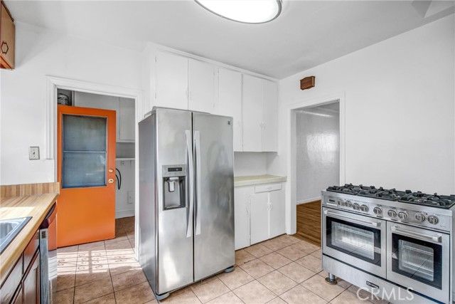 914 E 83rd, Los Angeles, CA 90001