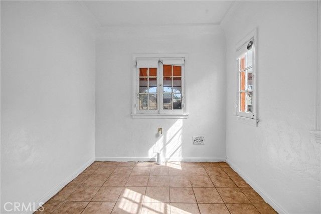 914 E 83rd, Los Angeles, CA 90001