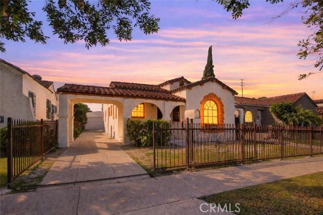 914 E 83rd, Los Angeles, CA 90001