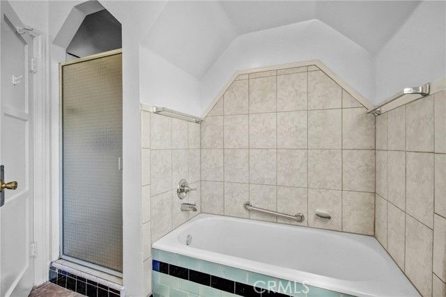 914 E 83rd, Los Angeles, CA 90001