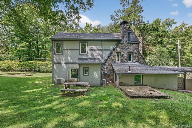 91 Sleepy Valley Road, Warwick, NY 10990