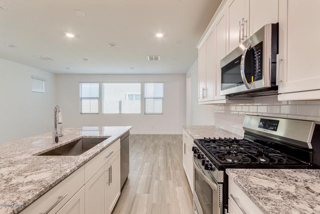 1070 E Marlin Drive, Chandler, AZ 85286