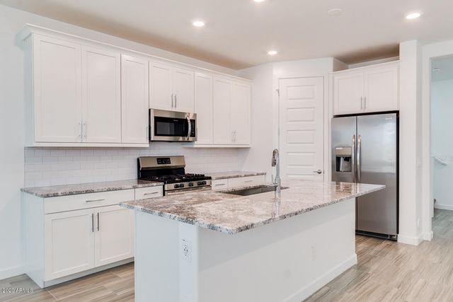 1070 E Marlin Drive, Chandler, AZ 85286