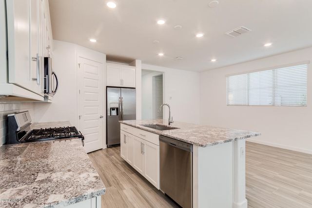 1070 E Marlin Drive, Chandler, AZ 85286