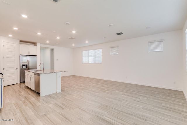 1070 E Marlin Drive, Chandler, AZ 85286