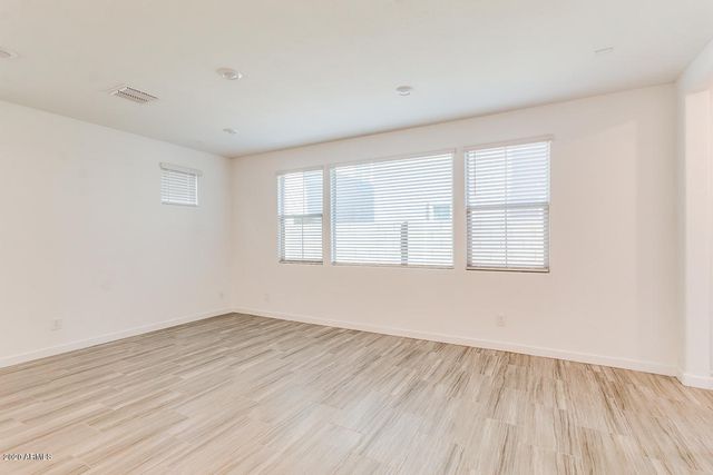 1070 E Marlin Drive, Chandler, AZ 85286