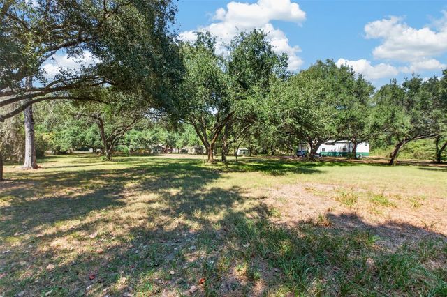 2713 Mazen Road, Rosenberg, TX 77471